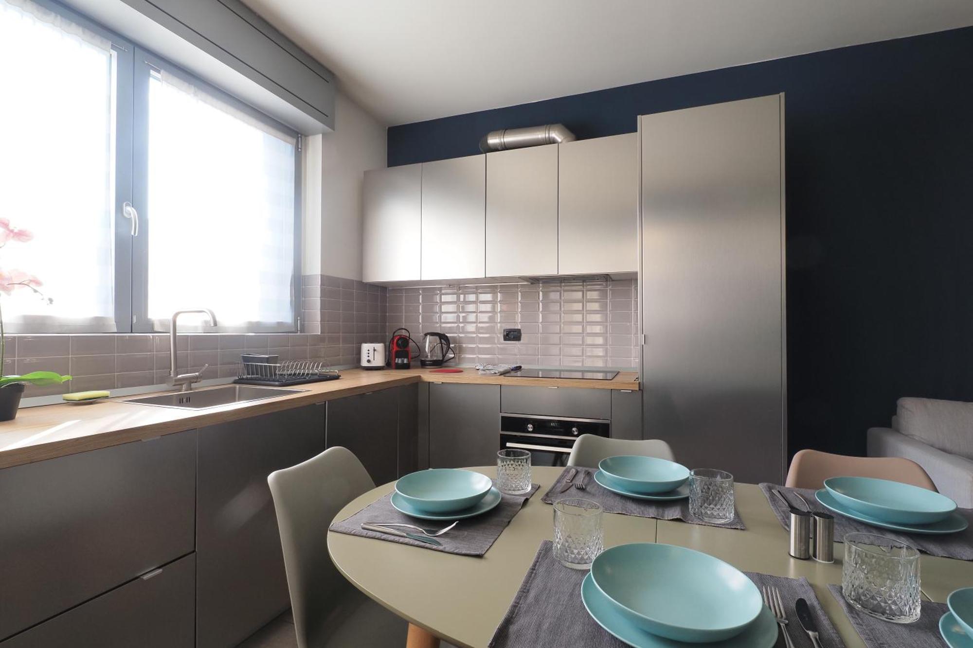 City Center - Modern Flat With Free Parking And Wifi - Apt A Бергамо Екстер'єр фото