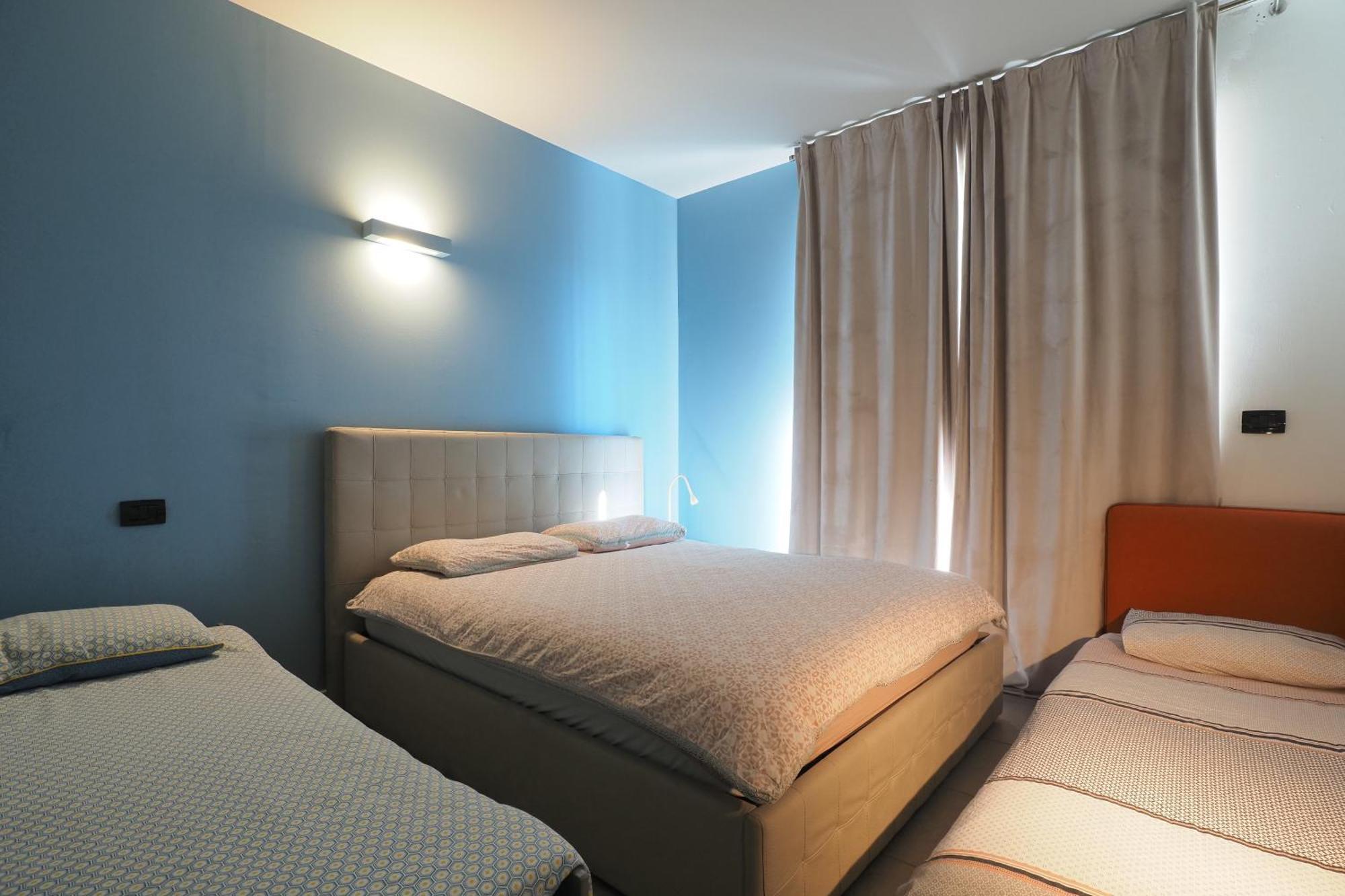 City Center - Modern Flat With Free Parking And Wifi - Apt A Бергамо Екстер'єр фото