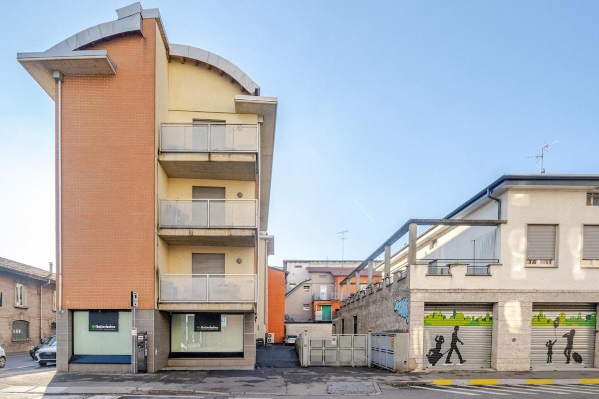 City Center - Modern Flat With Free Parking And Wifi - Apt A Бергамо Екстер'єр фото